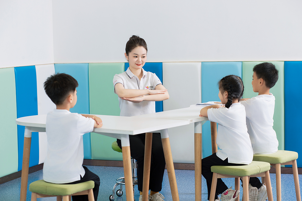 改善8歲孩子注意力不集中的方法有哪些？
